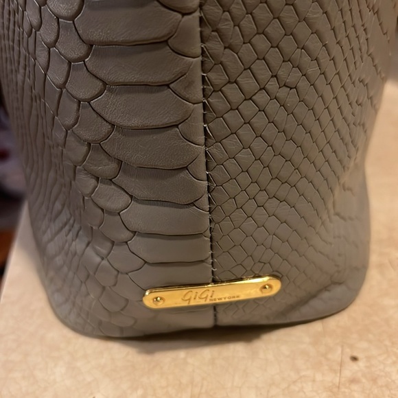 Clean Gigi New York leather purse - Picture 2 of 2